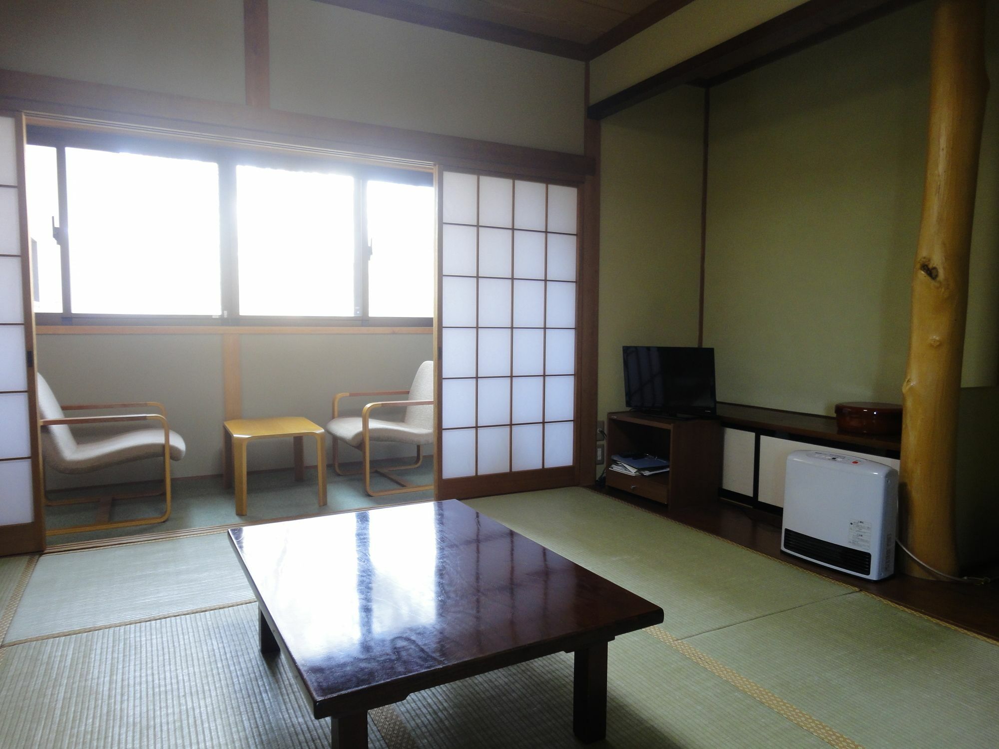 Yamanouchi Guest House Яманакако Екстер'єр фото